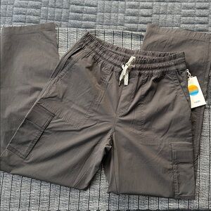 NWT. Vuori Birch Cargo Pant. Vintage Black. M. Straight leg.